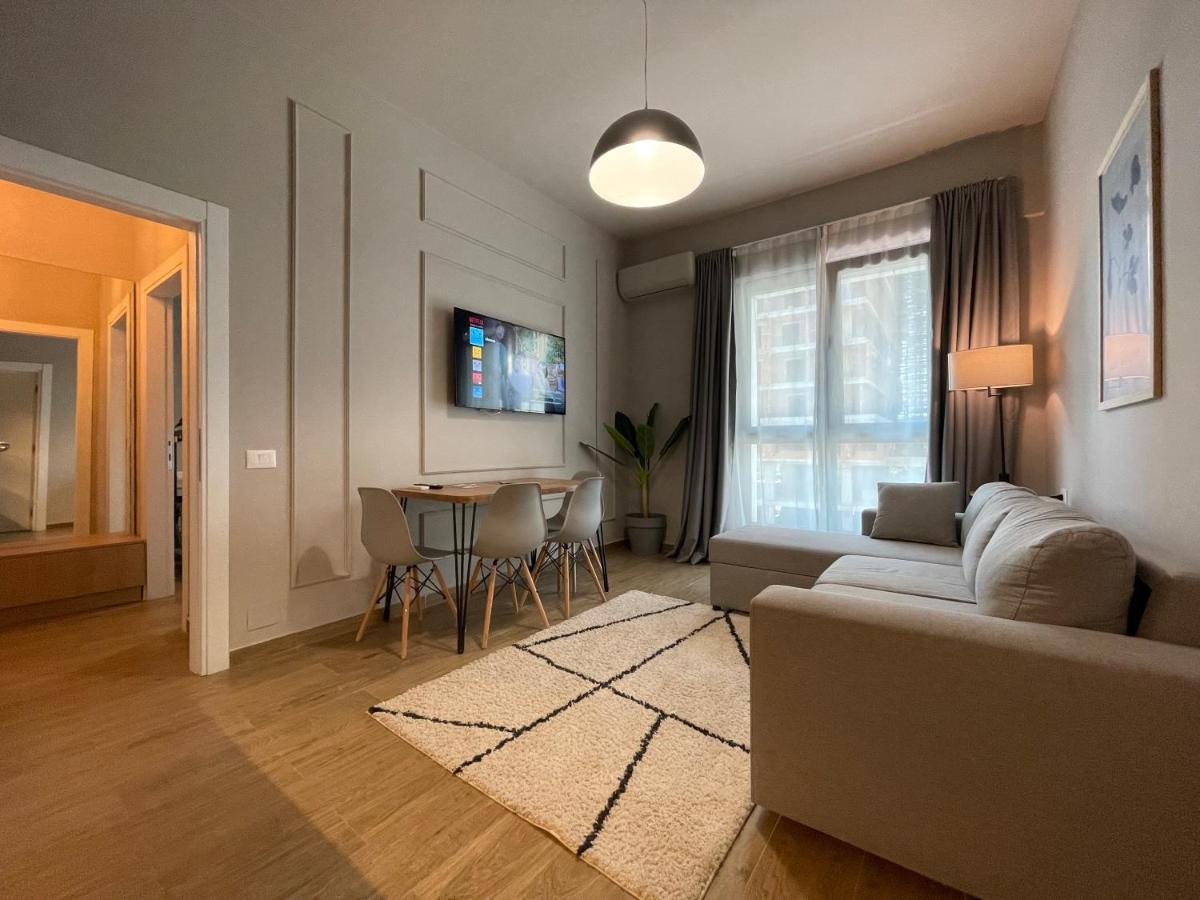 Square 21 Apartments Тирана Экстерьер фото