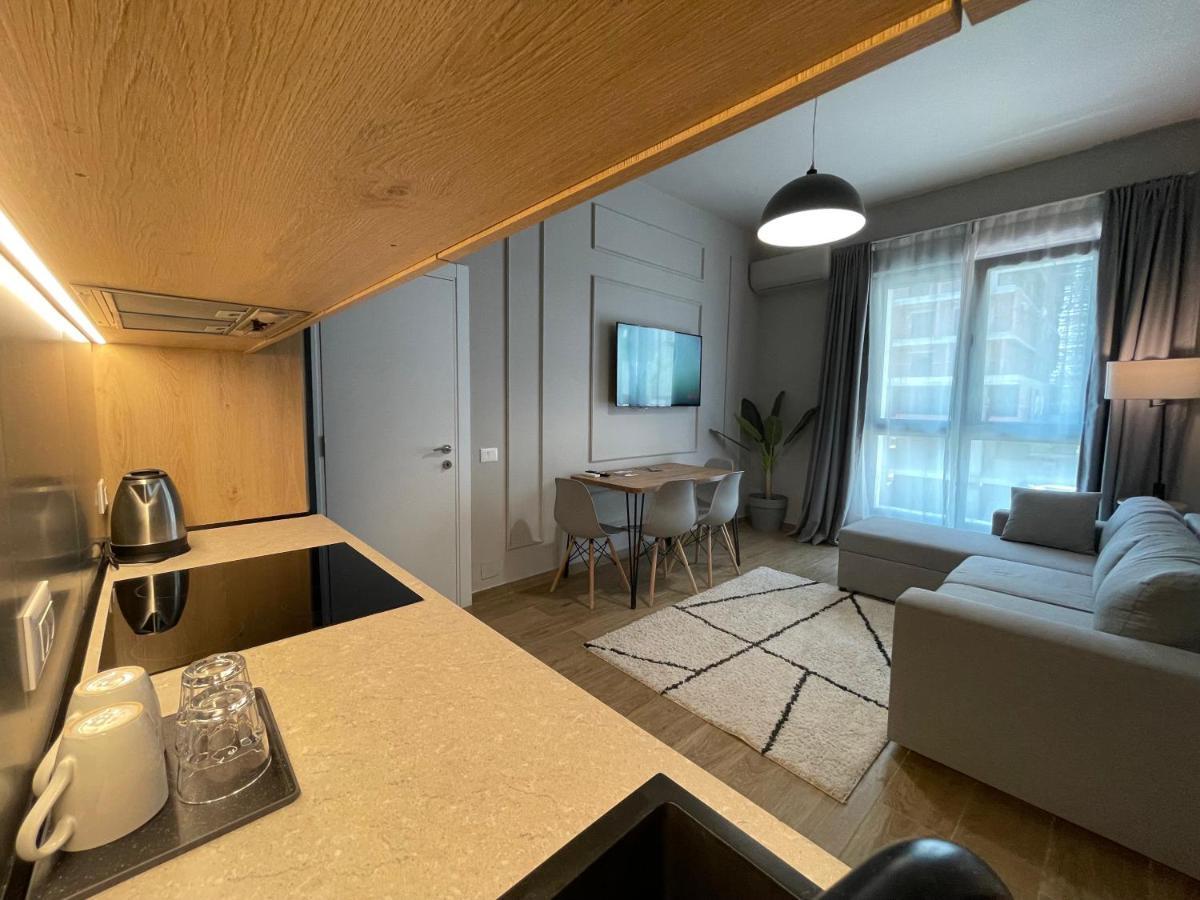 Square 21 Apartments Тирана Экстерьер фото